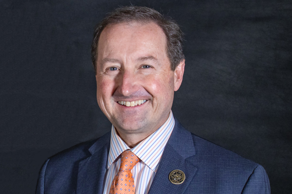 Chris Kratochvil bio pic