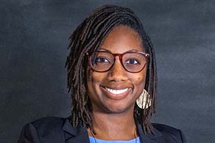 Ashley Robinson headshot